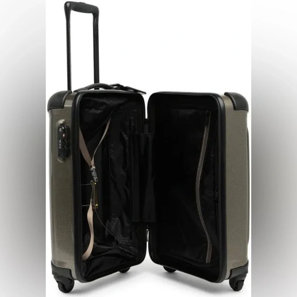 Tumi Vapor 22" International Carry-On
Hardcase Spinner Luggage Fossil NWT $675 - Picture 10 of 17